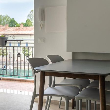 Fiori Sull'Acqua Apartments Peschiera del Garda Eksteriør billede