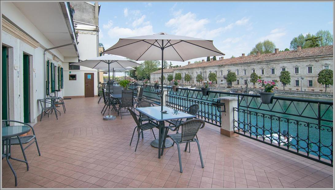 Fiori Sull'Acqua Apartments Peschiera del Garda Eksteriør billede