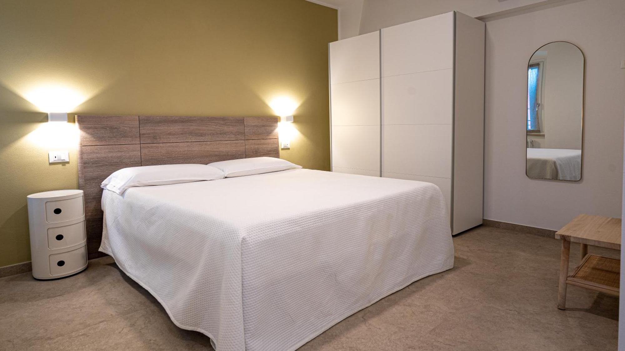 Fiori Sull'Acqua Apartments Peschiera del Garda Eksteriør billede