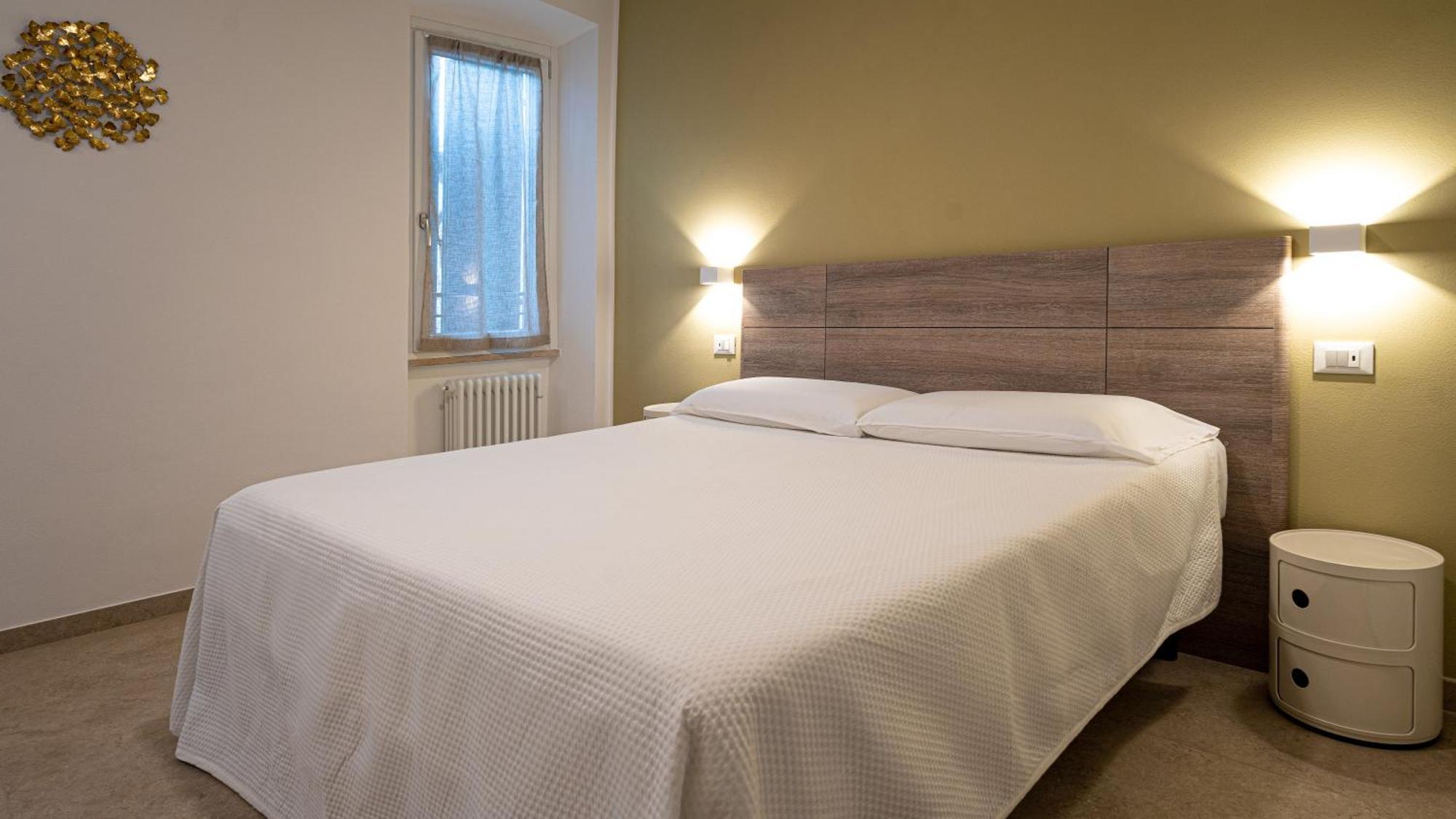 Fiori Sull'Acqua Apartments Peschiera del Garda Eksteriør billede
