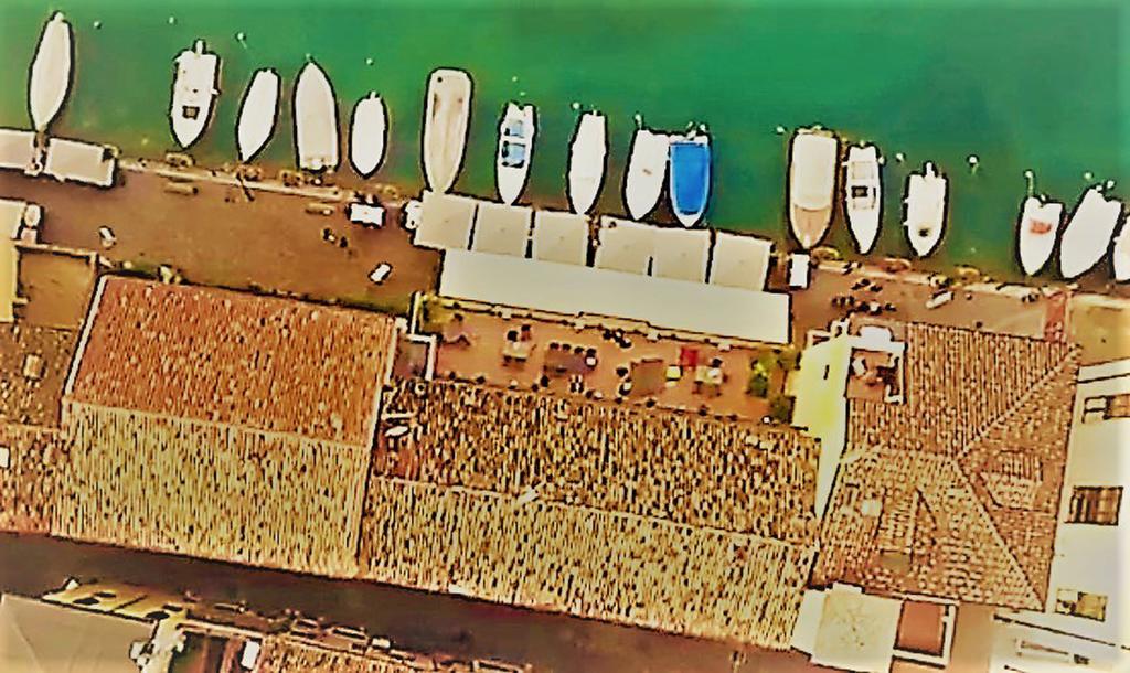 Fiori Sull'Acqua Apartments Peschiera del Garda Eksteriør billede