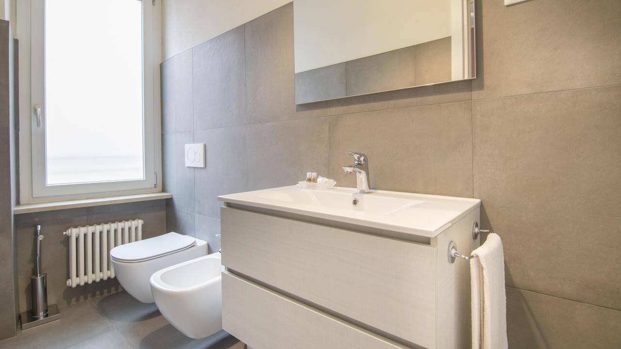 Fiori Sull'Acqua Apartments Peschiera del Garda Eksteriør billede
