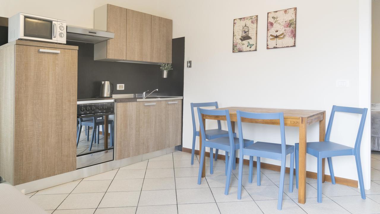 Fiori Sull'Acqua Apartments Peschiera del Garda Eksteriør billede