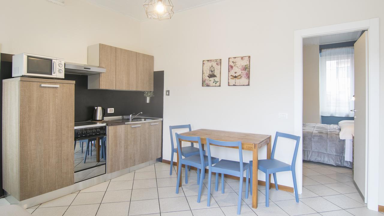 Fiori Sull'Acqua Apartments Peschiera del Garda Eksteriør billede