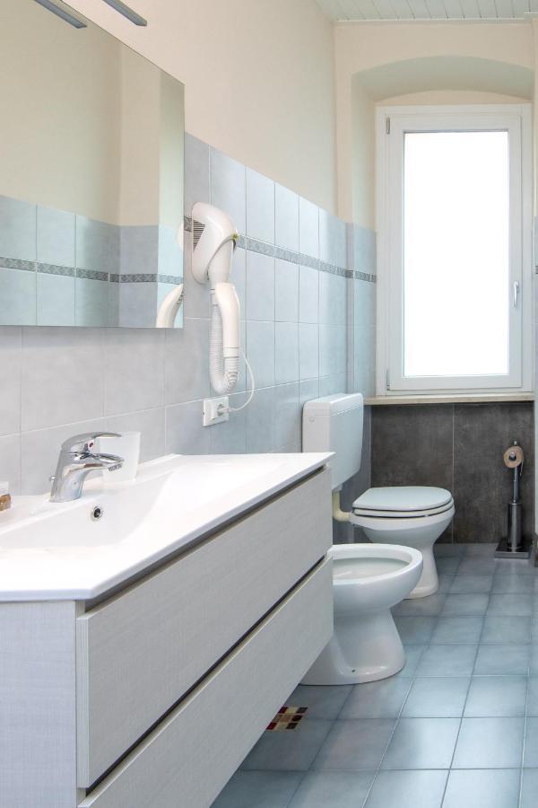 Fiori Sull'Acqua Apartments Peschiera del Garda Eksteriør billede
